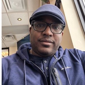 Meet your Posher, Gabriel s.